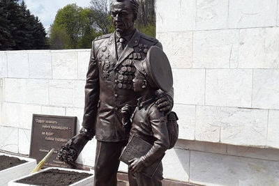 В Курске появился памятник ветерану войны