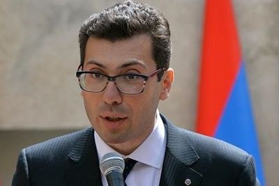 Минасян: российским миротворцам в Карабахе нужен правовой документ