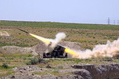ВС Армении повторили артобстрел города Горадиз