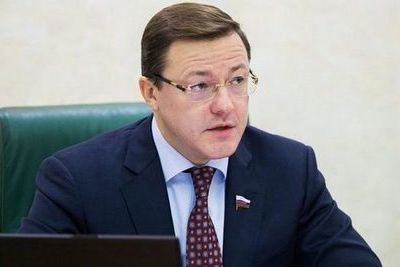 Самарский губернатор Дмитрий Азаров уходит на самоизоляцию из-за COVID-19