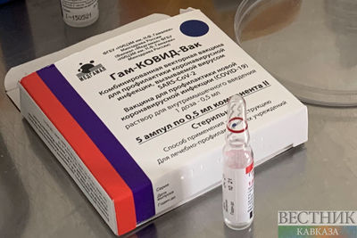 Камбоджа одобрила российские вакцины от COVID-19