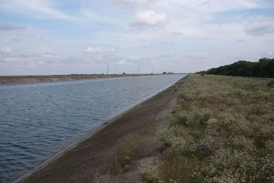 Вода из Днепра уже закачивается в Северо-Крымский канал