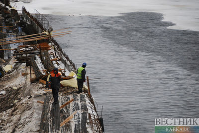 В Тырныаузе восстановили снесенный селевым потоком мост