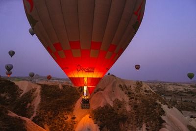 Что нужно знать об отдыхе в Каппадокии: воздушные шары и подземные города