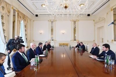 Ильхам Алиев провел переговоры с помощником главы Госдепа в Баку