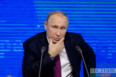 Алексей Орлов рассказал Владимиру Путину о достижениях Калмыкии