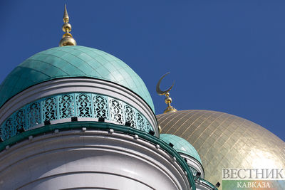 Празднование Ураза-байрама у соборной мечети в Москве прошло без происшествий