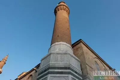 Большая мечеть открылась в туркменском Анау