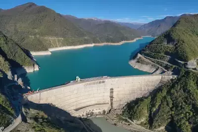 Крупнейшая ГЭС на Кавказе временно прекратила работу
