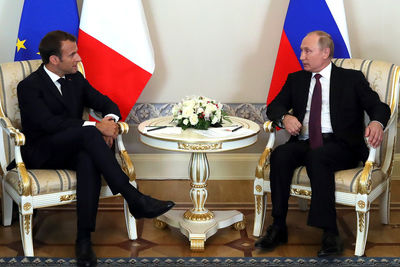 Эскперт: Российско-французские отношения утрачивают самодостаточность