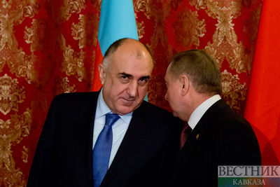 Мамедъяров и Дезир обсудили урегулирование в Карабахе