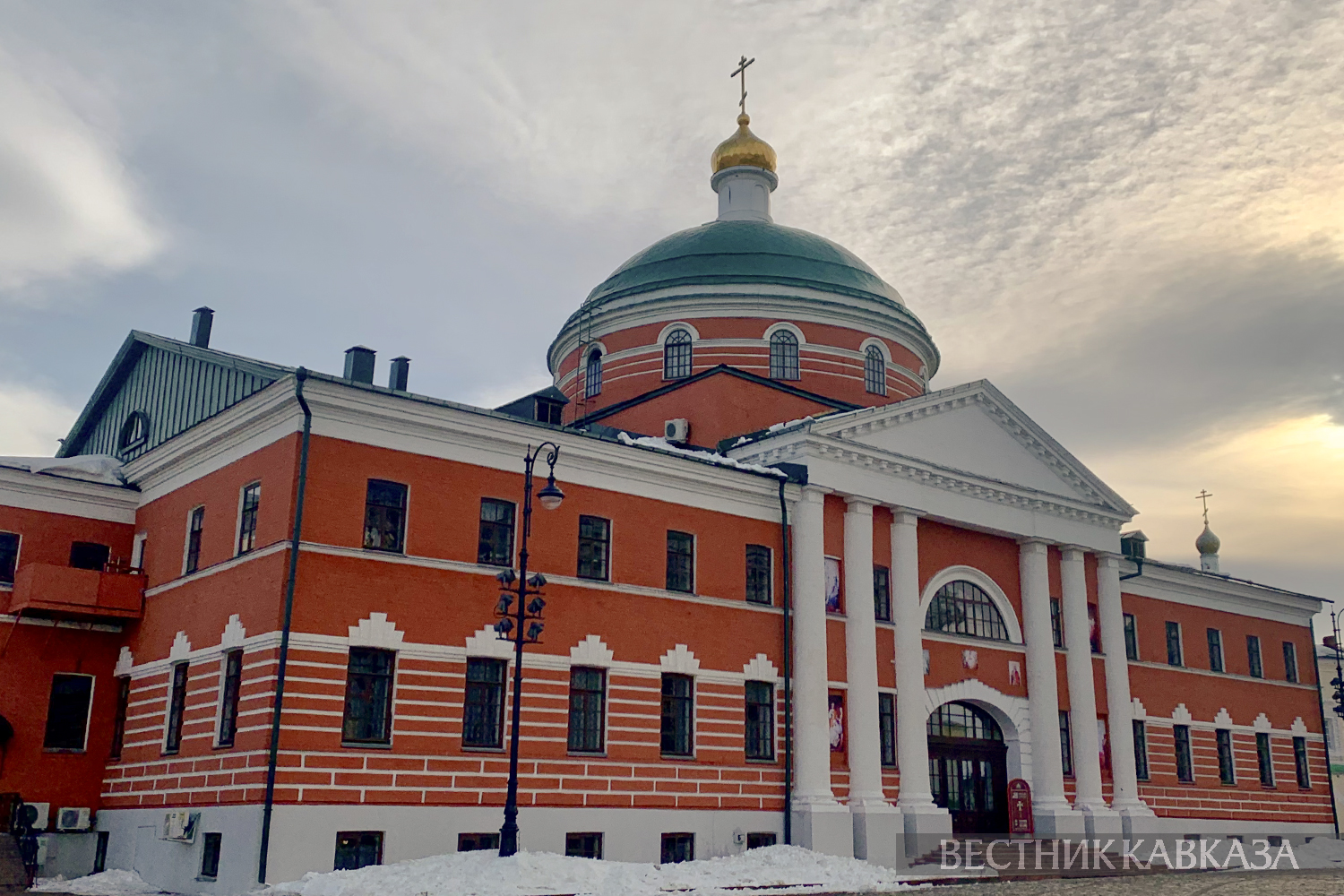 Казанский Богородицкий монастырь. Крестовоздвиженский храм