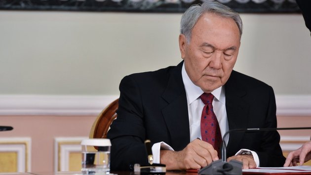 Казахскому правительству поставили "неуд"
