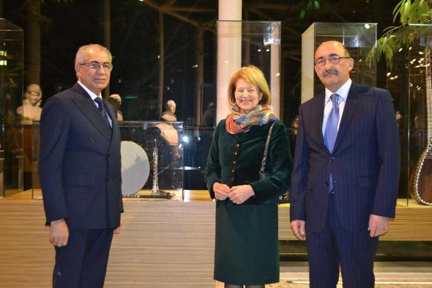 Азербайджанский мугам восхитил баронессу Эмму Николсон