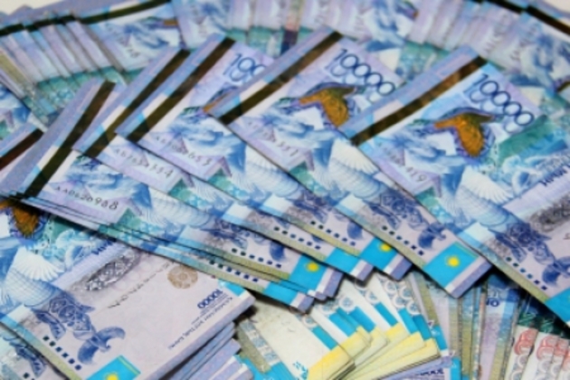 Казахстан планирует привлечь на внешних рынках $989 млн 