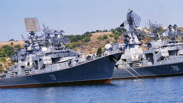 Корабли ВМС России и Турции потренировались в Черном море