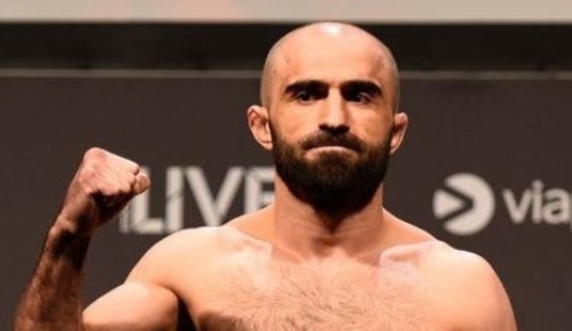 Омари Ахмедов выиграл шестой бой в UFC 