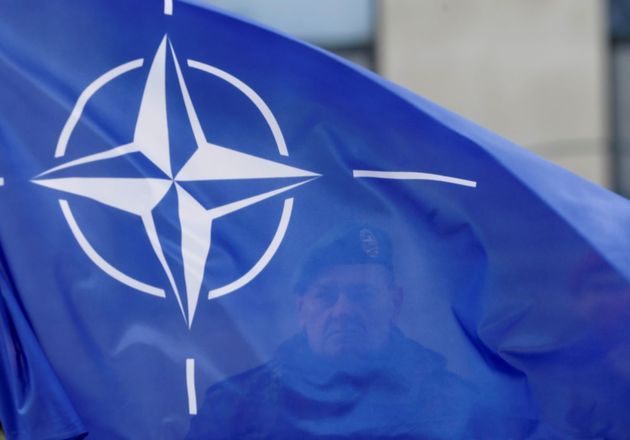 Столтенберг: НАТО не нужна изоляция России