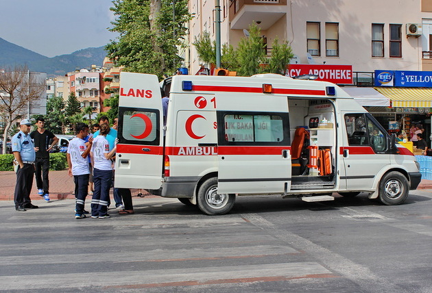 Двое были ранены в потасовках на муниципальных выборах в Турции