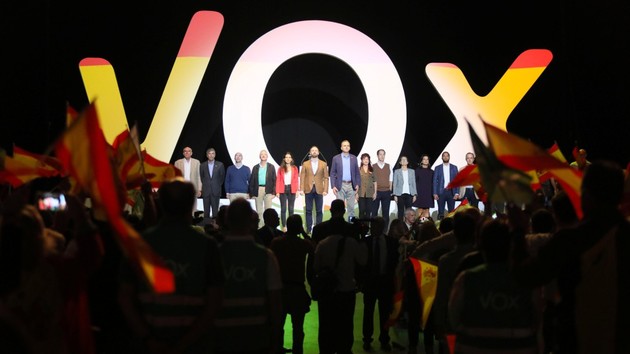 Разделенная радикалами Испания готовится к выборам 