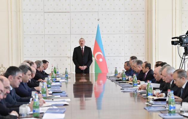Заседание Кабмина Азербайджана под председательством Ильхама Алиева прошло в Баку