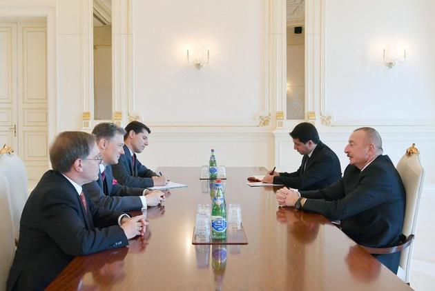 Ильхам Алиев принял советника замглавы Госдепа