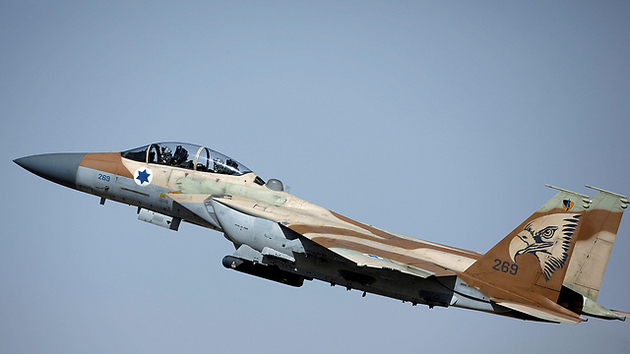 Истребители ВВС Израиля сбили беспилотник над сектором Газа
