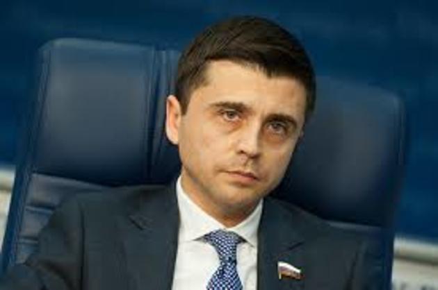 Бальбек предложил провести переговоры по Карабаху в Крыму 