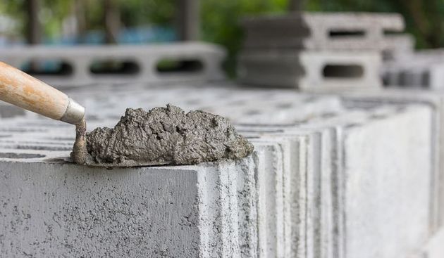 В Грузии выявили некачественный цемент