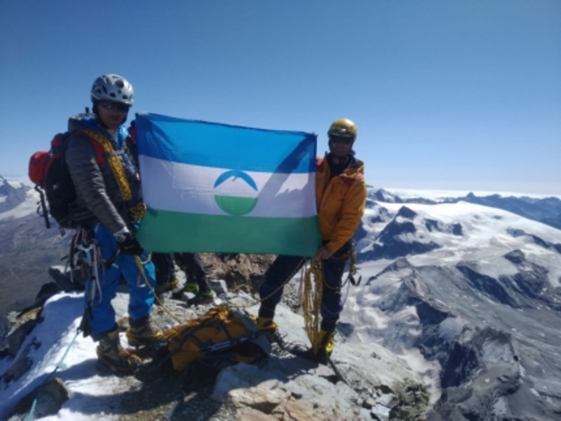 Кабардино-балкарские спасатели помогли туристам в Альпах