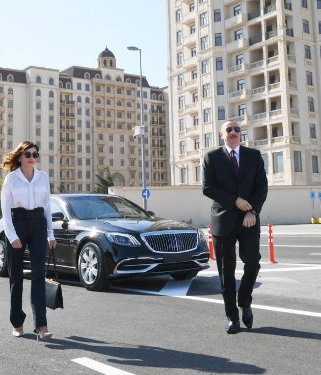 Ильхам Алиев и Мехрибан Алиева открыли Транспортный обменный центр "Кероглу" в Баку