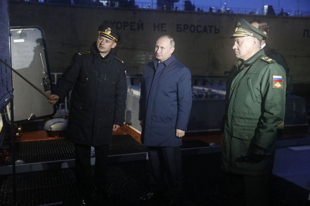 Путин: корвет "Гремящий" оснастят гиперзвуковыми ракетами