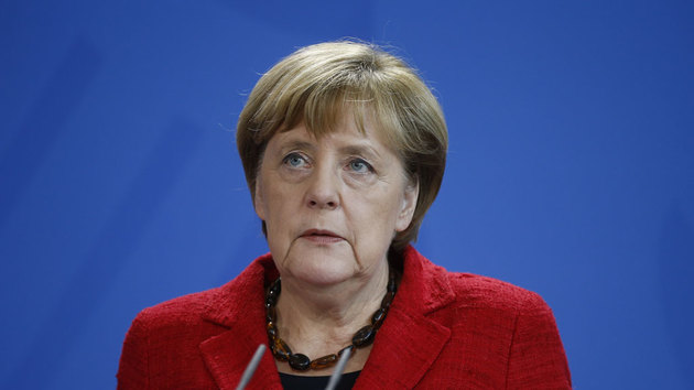 Меркель поздравила Джонсона с победой на парламентских выборах