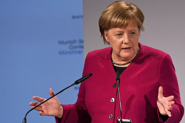 В Берлине прокомментировали слухи о связи визита Меркель в Россию с убийством Сулеймани