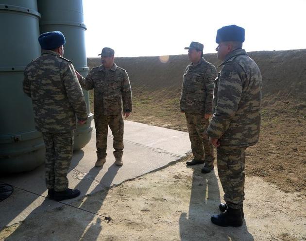 Закир Гасанов проверил боеготовность подразделений ПВО Азербайджана