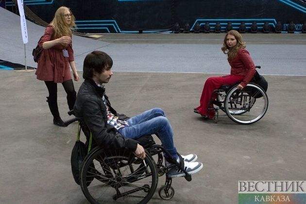 Путин велел правительству помочь инвалидам 
