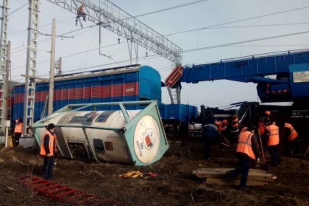 СКР выясняет причины схода с рельсов на Кубани двух вагонов 
