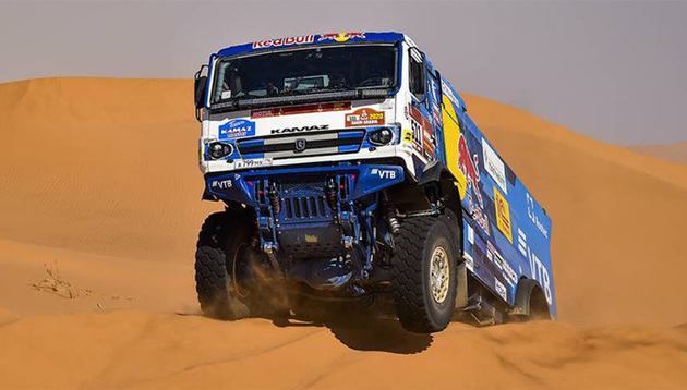 Россияне выиграли "Дакар"-2020 в зачете грузовиков