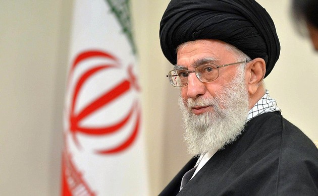 "Есть неясные моменты": Хаменеи призвал продолжить расследование крушения украинского Boeing