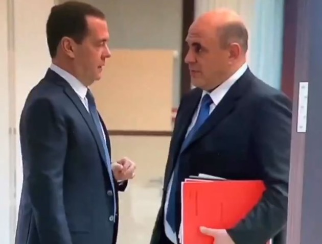 Переговоры Мишустина с Медведевым попали на видео