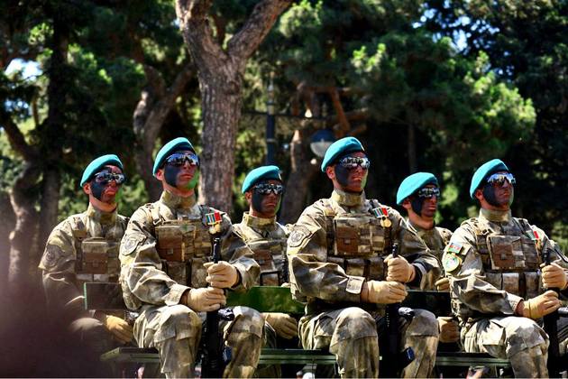 Азербайджан обошел Армению на 44 места в рейтинге военной мощи