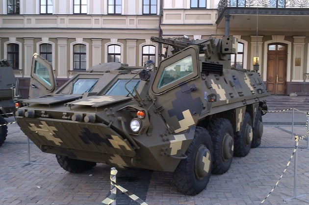 Минобороны Украины приостановило закупки БТР-4 из-за бракованных корпусов