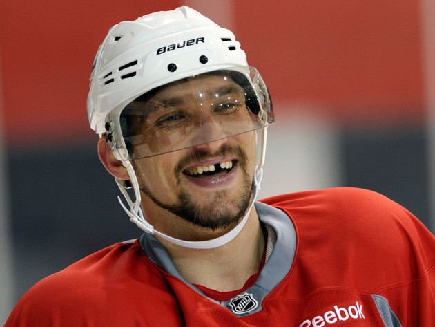 Овечкин потеснил канадца в рейтинге лучших снайперов НХЛ