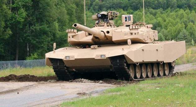 Польша хочет помочь с созданием европейского танка