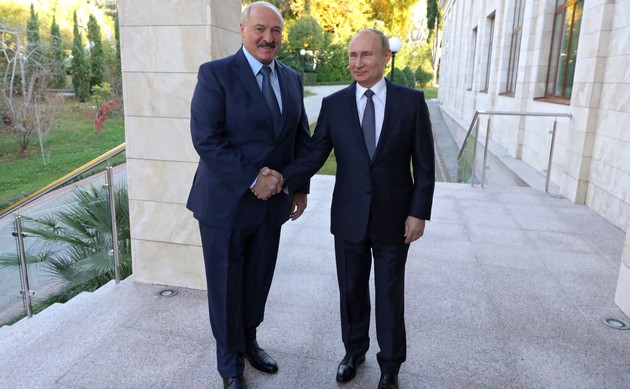 Путин и Лукашенко обсудили вопросы развития сотрудничества Беларуси и РФ