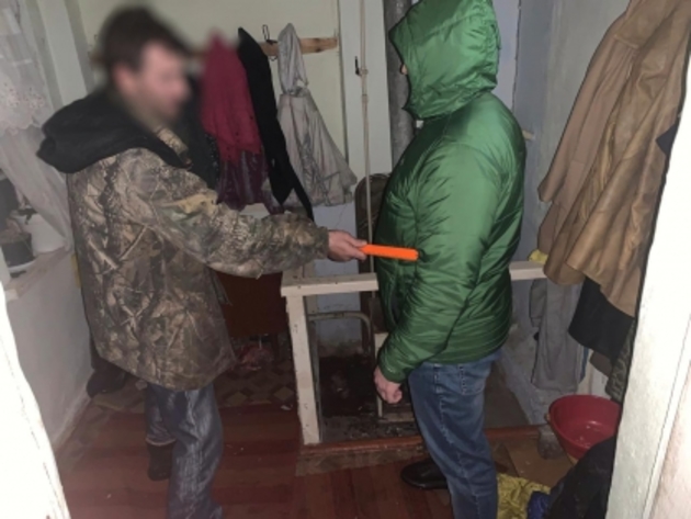 Житель Ставропольского края по неосторожности убил жену кулаками и скалкой