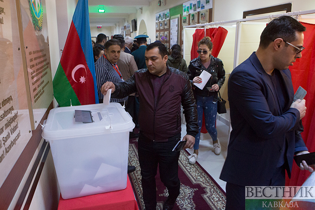 В Азербайджане стартовали внеочередные парламентские выборы