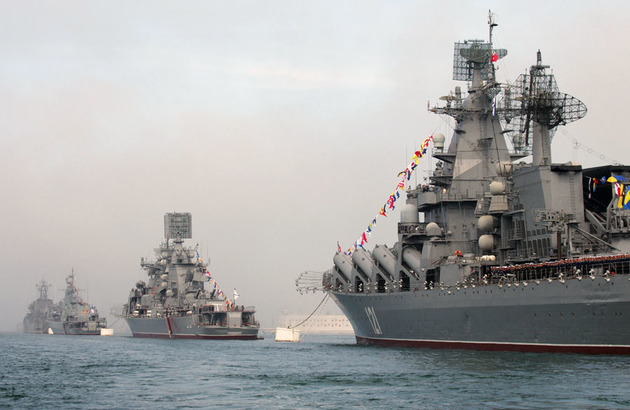 Черноморский флот России проводит масштабные военные учения