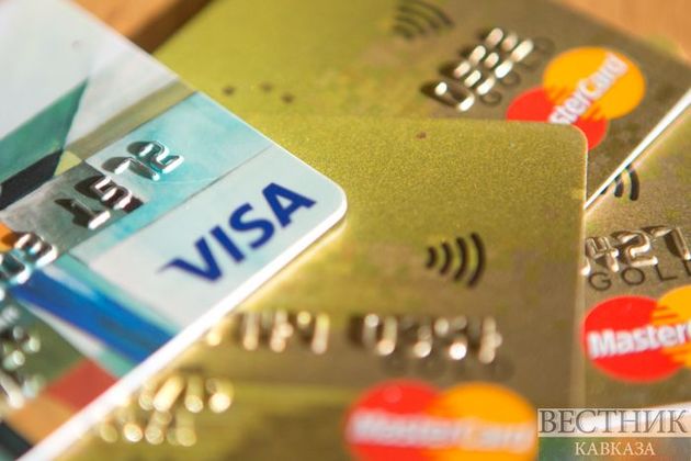 Выдача кредитных карт сократилась почти на 22%