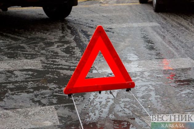Три человека попали в больницу в результате автоаварии в Ереване